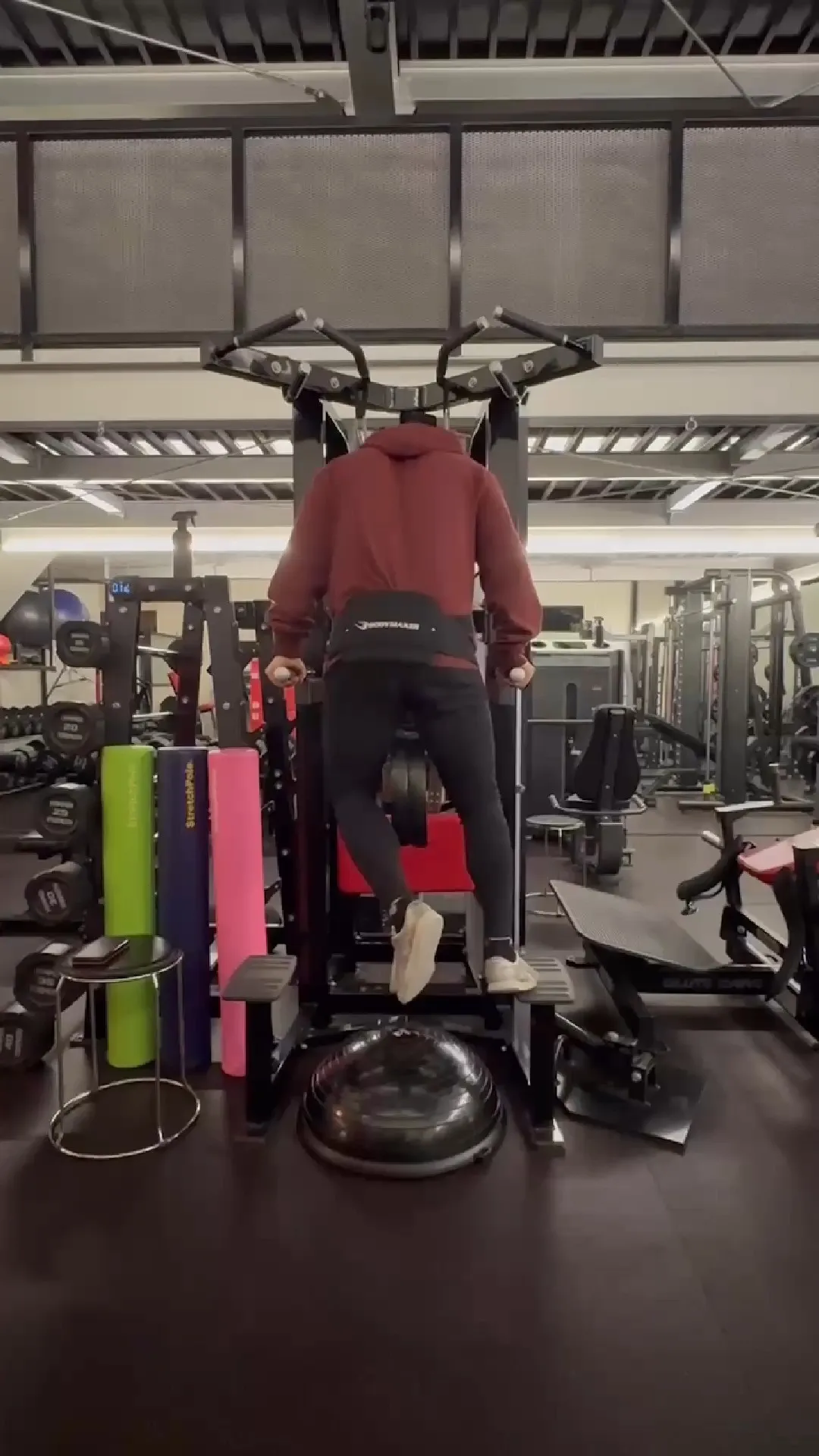 重さはトレーニングにおいて非常に重要な要素であり、シンプルで...