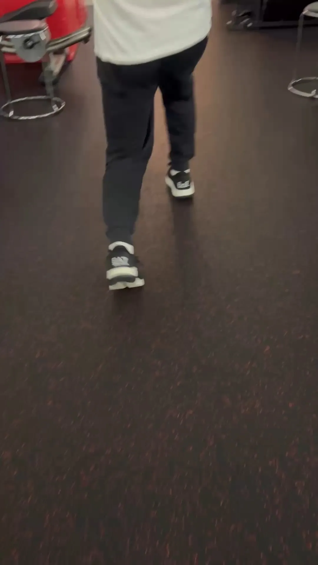 下半身トレーニングで大切なのは、一歩一歩の努力と忍耐力です。